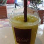 麦当劳 - 杨桃雪冰：12元