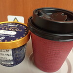 駅弁屋 - ホットコーヒー　スジャータ