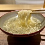 眞善美 - 三河錦爽鶏　鶏塩タン麺　蓴菜
