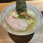 ジャパニーズ ラーメン 五感 - 