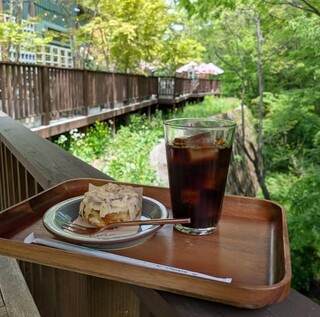 GAFLO CAFE by Flower FIELD