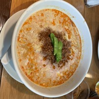 個室中華 頤和園 溜池山王店 - 