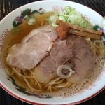 Nakataya - あじ節塩中華（大）。麺のボソボソ感は評価分かれるかな。