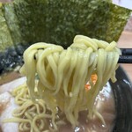 横浜ラーメン 響家 - 麺リフト