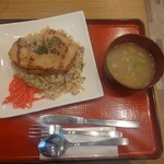 杜のキッチン Marche - 料理写真:ローストポーク　チャーハン