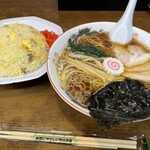 ホームラン軒 - 