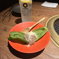 和牛とタン 焼肉 とみ 新橋本店 - 