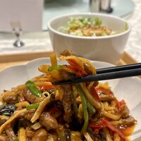 御膳房 六本木店 - 日替わり木曜日のメインは魚香肉絲（ユーシャンロースー）