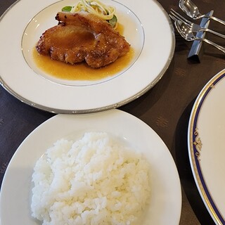 レストランよこかわ_0