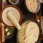 さぬき手打ちうどん 銭形 - 