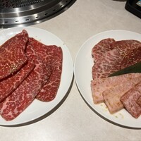 馬車道 de 焼肉 DOURAKU CORRIDA 北仲ブリック＆ホワイト店 - 