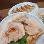 横浜とんとん - これで税込860円