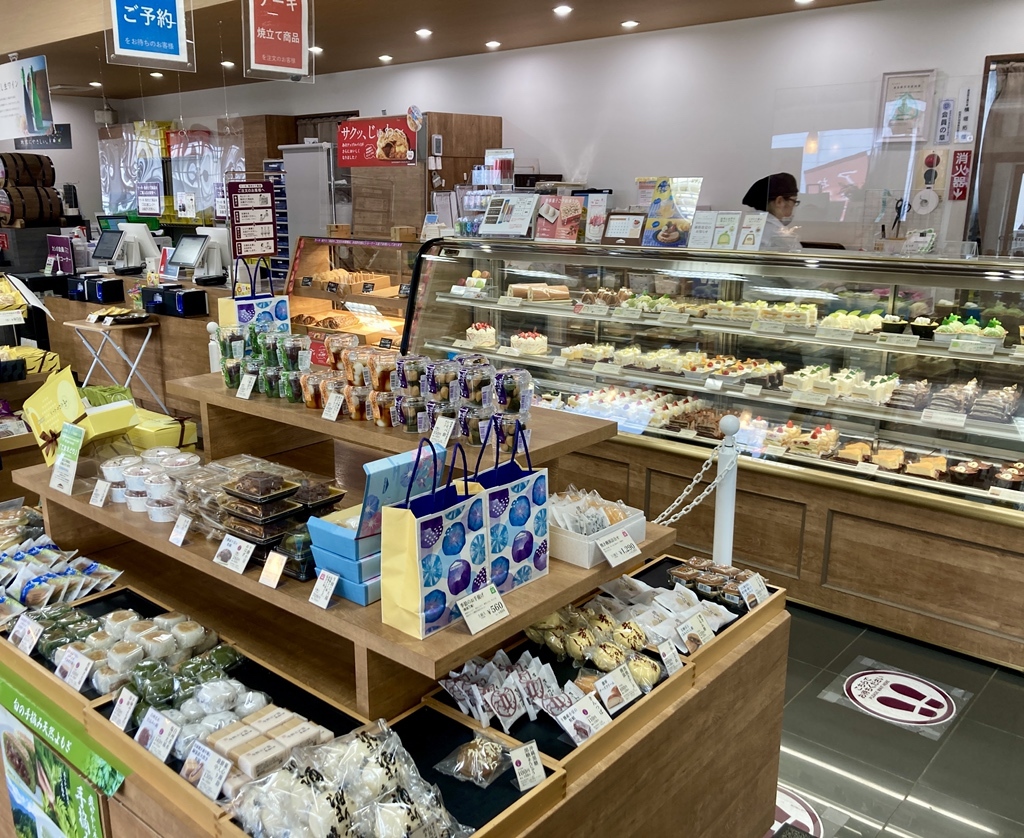 写真 : シャトレーゼ 岩見沢店 - 岩見沢/ケーキ | 食べログ