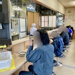かまだ屋 - いつもお客様が…