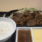 鉄板ホルモン 蟻月 - 料理写真: