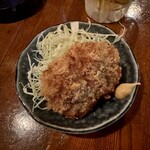 TORITON - お通し（メンチカツ）