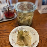 ラーメン･餃子 ハナウタ - 搾菜は無料