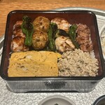 名古屋コーチン一鳳 なごや弌鳥 - コーチン焼き鳥重 2,980円