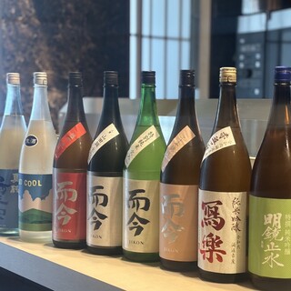 厳選の日本酒常時１５種類ご用意！日本酒好きにはたまらない♪