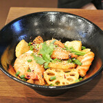 AUNG MYANMAR - マーラーシャングォ