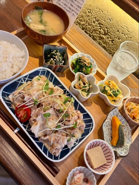 Cafe Dining Bar Shalala （シャララ）のご予約 - ハーバーランド