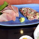 湯河原 魚作 びすとろたぶしぇ - ブリ刺とアジのたたき（2025.4）