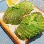 CAFE DULCET - アボカドクリームチーズトースト