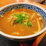 熟成うどん なかや - お連れさんが頼んだのは、カレーうどん