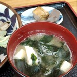 Akebono Shokudo - Miso Soup with Plenty of Wakame