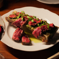 高原黒牛バベットのビステッカ ボーンマロー