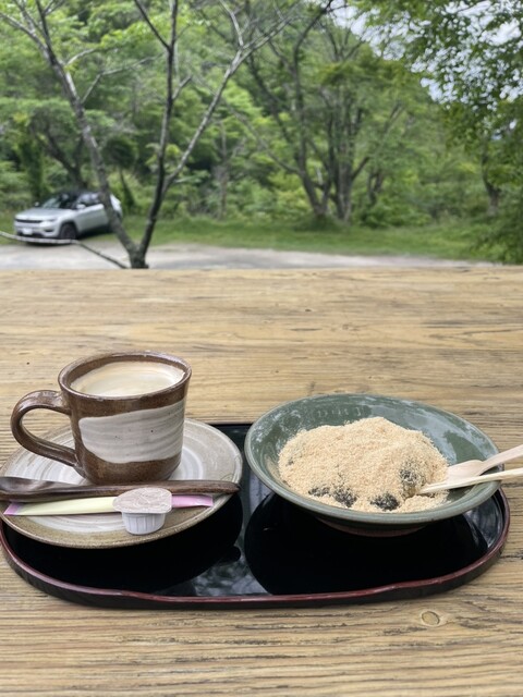 峠の茶屋 一軒家 （いっけんや） - 三田市その他/和菓子 | 食べログ