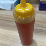 横浜ラーメン 響家 - まぜそばのラー油（お好みで）