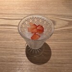 京都肉割烹 みや田 - 1回めのお口直しの日本酒を使ったシャーベット