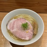 めん 呼白 - ✅いりこらぁ麺¥1.100
      ✅お肉ご飯¥450
      　※現金払いのみ