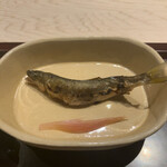 銀座うち山 - 小ちゃめの鮎は気品さえ漂う