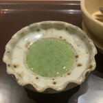 銀座うち山 - 翡翠色が綺麗です