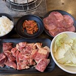 七輪焼肉 安安 - ♪３種盛り定食300g ¥1540  牛タン¥クーポン使用