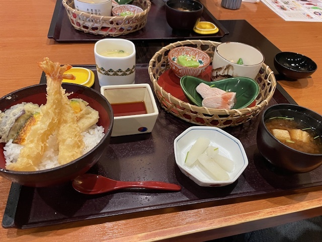 Kagono Ya Issha Higashiyamadori Ten