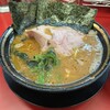 豚骨醤油ラーメン 王道家 柏店