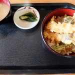 食事処 道 - 天丼　830円