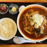 萩ノ宮製麺所 - 半ライスと激辛あんかけタンメン