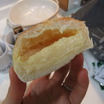 泉北堂 - クリームパン　中身