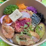 2階のべんとう屋さん 上町店 - 白身フライタルタルとローストポークのお弁当1260円(税込) 高野豆腐にロゴの焼き印　かわいいぜ♡