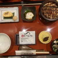 うなぎ和食 しら河 名駅店 - 