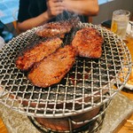 炭火焼肉ホルモンさわいし - 