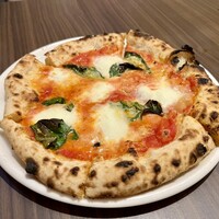 エノテカ ドォーロ 札幌店 - マルゲリータ