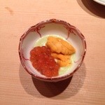 すし家 - Ｈ26.8 唐津のウニとイクラを枝豆をこした冷製スープで