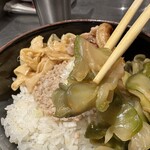 高崎はた山 - 【2025.6.5(木)】そぼろ御飯のザーサイ