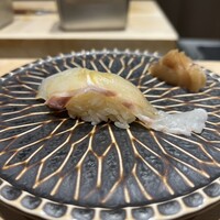 鮨 権左衛門 - 
