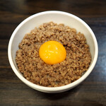 錦糸町中華そば さん式 - 卵黄そぼろ丼